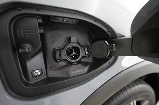 2026 Nissan LEAF — photo 8 of 25