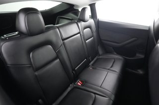 2022 Tesla Model Y — photo 4 of 24