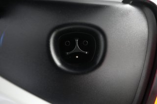 2022 Tesla Model Y — photo 8 of 24
