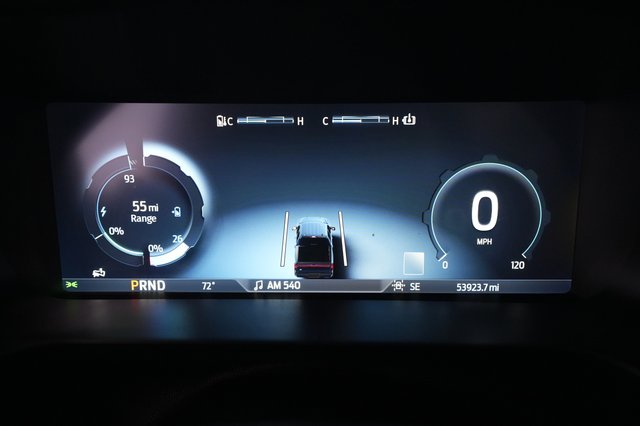 2022 Ford F-150 Lightning — photo 5 of 17