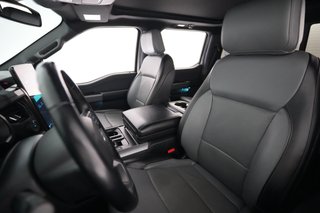 2022 Ford F-150 Lightning — photo 3 of 17
