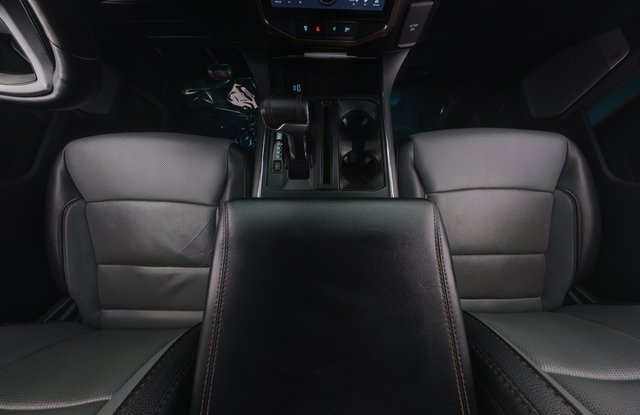 2022 Ford F-150 Lightning — photo 15 of 17
