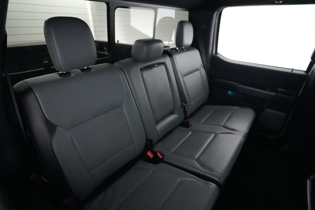 2022 Ford F-150 Lightning — photo 4 of 17