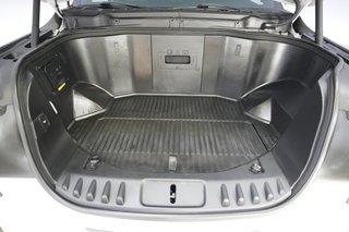 2022 Ford F-150 Lightning — photo 16 of 17
