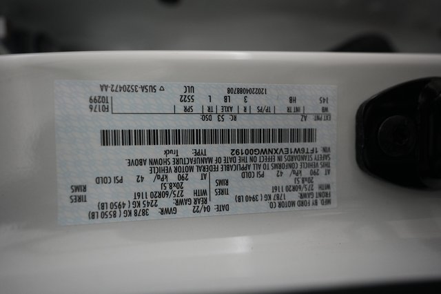 2022 Ford F-150 Lightning — photo 17 of 17