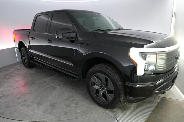 2022 Ford F-150 Lightning — VIN 1FTVW1EL3NWG15286
