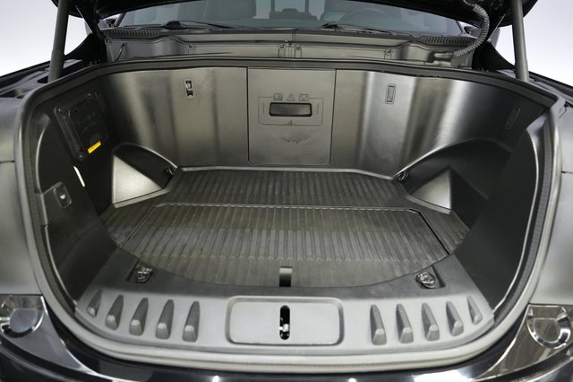2022 Ford F-150 Lightning — photo 14 of 16