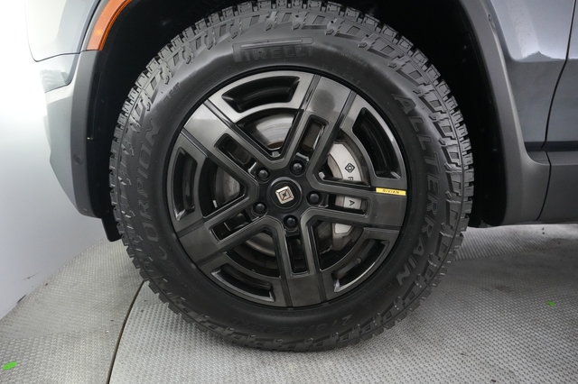 2023 Rivian R1T
