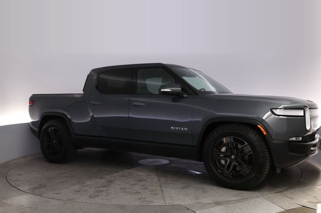 2023 Rivian R1T