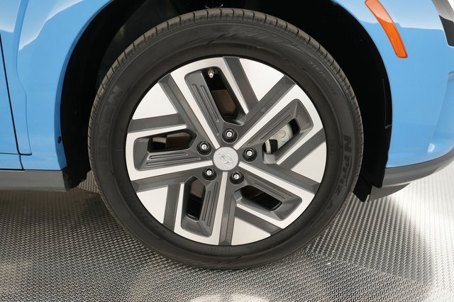 2022 Hyundai Kona — photo 12 of 22
