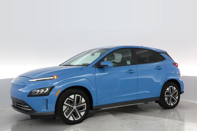 2022 Hyundai Kona — photo 8 of 22