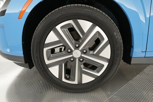 2022 Hyundai Kona — photo 10 of 22