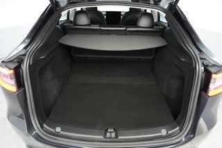 2025 Tesla Model Y — photo 6 of 21