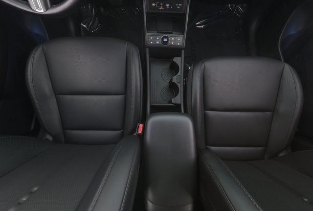 2024 Hyundai Kona Electric — photo 22 of 25