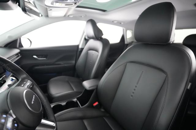 2024 Hyundai Kona Electric — photo 3 of 25