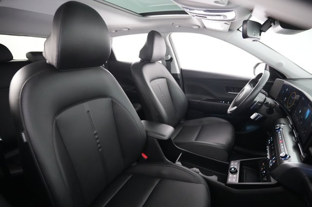 2024 Hyundai Kona Electric — photo 18 of 25