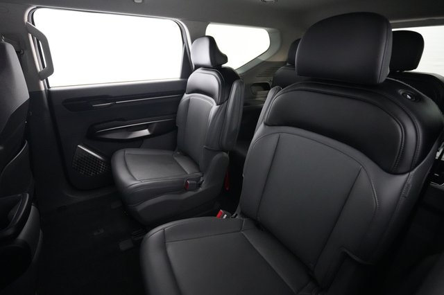 2024 Kia EV9 — photo 19 of 23