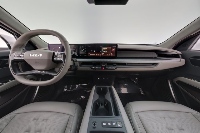 2024 Kia EV9 — photo 23 of 31