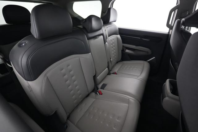 2024 Kia EV9 — photo 4 of 28