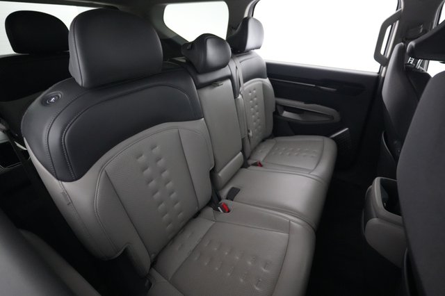 2024 Kia EV9 — photo 4 of 28