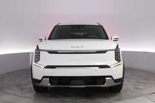 2024 Kia EV9 — photo 9 of 28