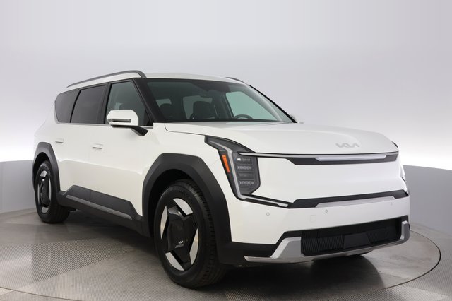 2024 Kia EV9 — photo 10 of 31