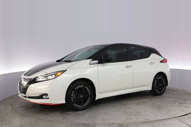 2025 Nissan LEAF — photo 14 of 20