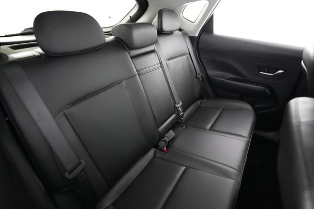 2024 Hyundai Kona Electric — photo 4 of 24