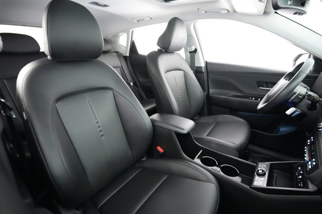 2024 Hyundai Kona Electric — photo 18 of 24