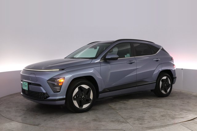 2024 Hyundai Kona Electric — photo 14 of 24