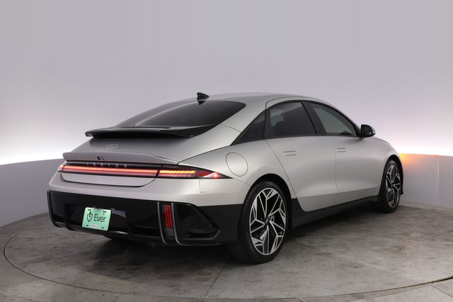 2025 Hyundai IONIQ 6 — photo 2 of 24