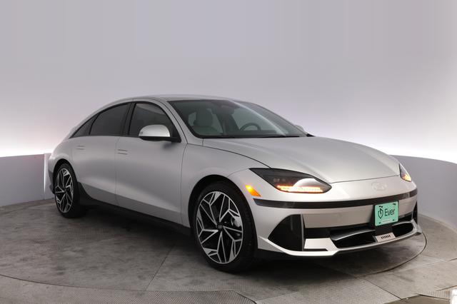2025 Hyundai IONIQ 6 — photo 10 of 24