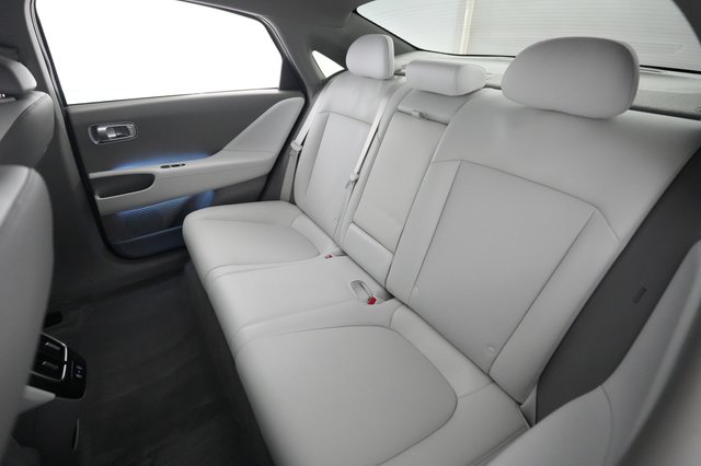 2025 Hyundai IONIQ 6 — photo 19 of 24