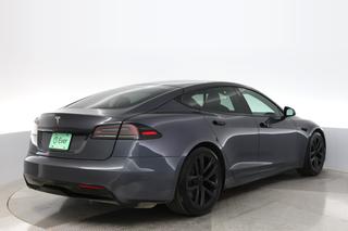 2022 Tesla Model S — photo 2 of 19