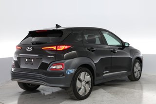 2021 Hyundai Kona — photo 2 of 25