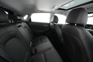 2021 Hyundai Kona — photo 4 of 25