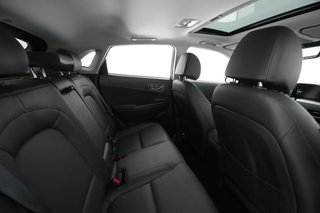 2021 Hyundai Kona — photo 4 of 25