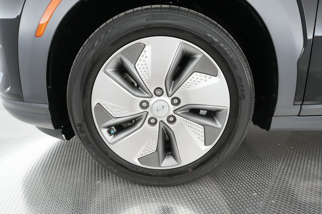 2021 Hyundai Kona — photo 10 of 25