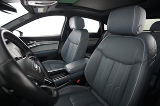 2022 Audi e-tron Sportback — photo 3 of 25