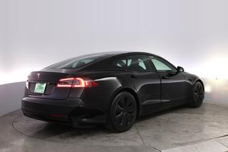 2022 Tesla Model S — photo 2 of 23