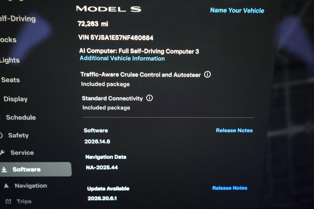 2022 Tesla Model S — photo 5 of 23