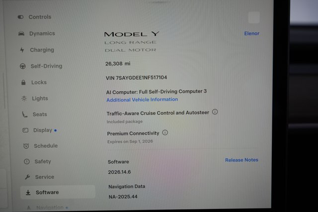 2022 Tesla Model Y — photo 5 of 23