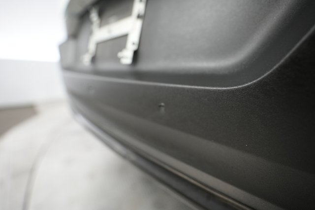 2023 Volvo XC40 Recharge — photo 21 of 23