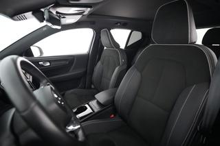 2023 Volvo XC40 Recharge — photo 3 of 23