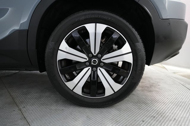 2023 Volvo C40 Recharge — photo 7 of 24
