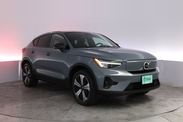 2023 Volvo C40 Recharge — photo 10 of 24