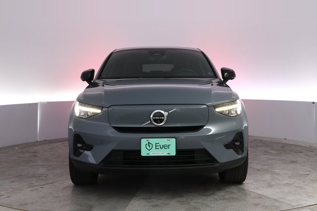 2023 Volvo C40 Recharge — photo 9 of 24