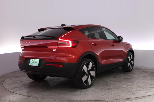 2023 Volvo C40 Recharge — photo 2 of 29