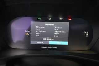 2023 Volvo C40 Recharge — photo 5 of 29