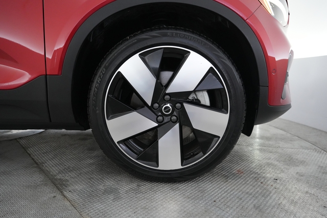 2023 Volvo C40 Recharge